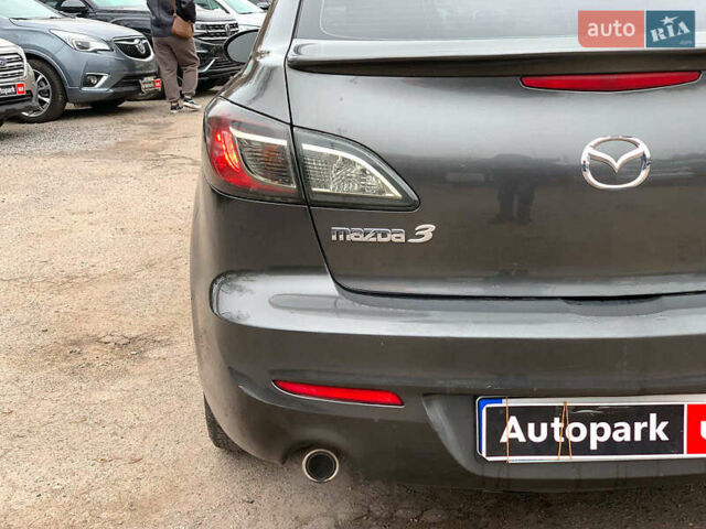Серый Мазда 3, объемом двигателя 2 л и пробегом 254 тыс. км за 7990 $, фото 11 на Automoto.ua