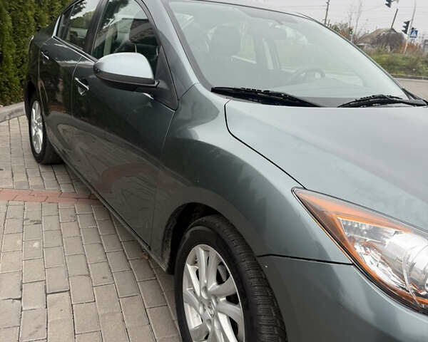 Серый Мазда 3, объемом двигателя 2 л и пробегом 201 тыс. км за 7000 $, фото 14 на Automoto.ua