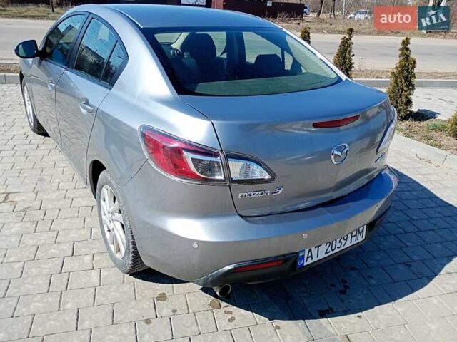 Серый Мазда 3, объемом двигателя 2 л и пробегом 181 тыс. км за 7700 $, фото 6 на Automoto.ua
