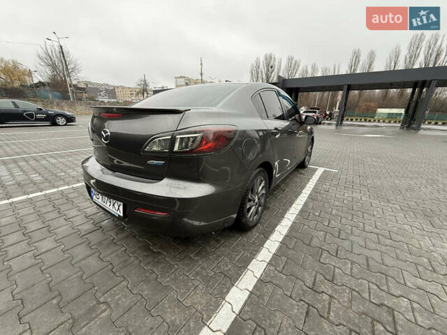 Сірий Мазда 3, об'ємом двигуна 2 л та пробігом 254 тис. км за 8000 $, фото 4 на Automoto.ua