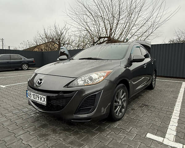 Сірий Мазда 3, об'ємом двигуна 2 л та пробігом 254 тис. км за 8000 $, фото 1 на Automoto.ua