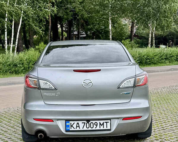 Серый Мазда 3, объемом двигателя 2 л и пробегом 90 тыс. км за 8300 $, фото 34 на Automoto.ua