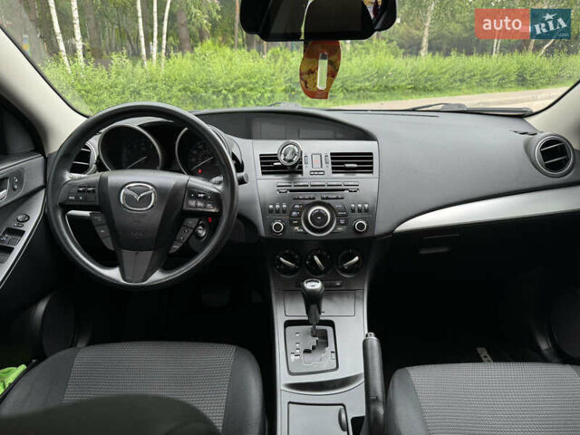 Серый Мазда 3, объемом двигателя 2 л и пробегом 90 тыс. км за 8300 $, фото 19 на Automoto.ua