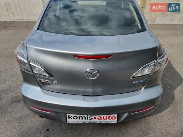 Серый Мазда 3, объемом двигателя 2 л и пробегом 190 тыс. км за 6999 $, фото 25 на Automoto.ua