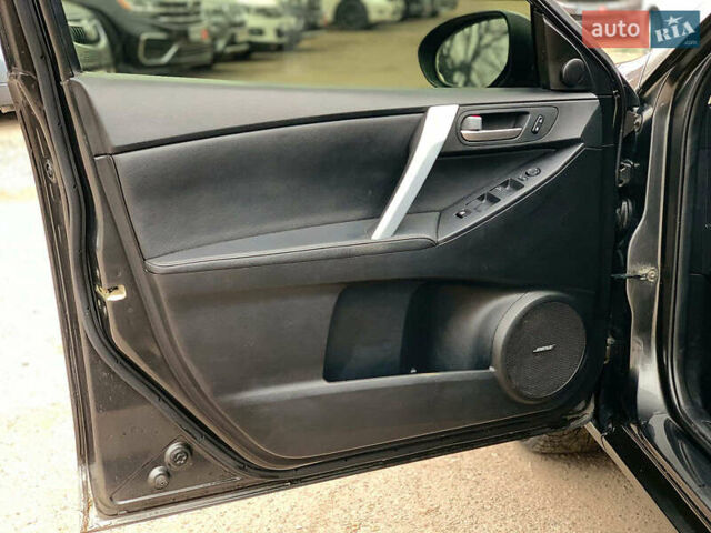 Серый Мазда 3, объемом двигателя 2 л и пробегом 254 тыс. км за 7990 $, фото 19 на Automoto.ua