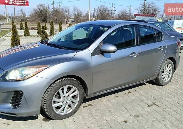 Серый Мазда 3, объемом двигателя 2 л и пробегом 181 тыс. км за 7700 $, фото 4 на Automoto.ua