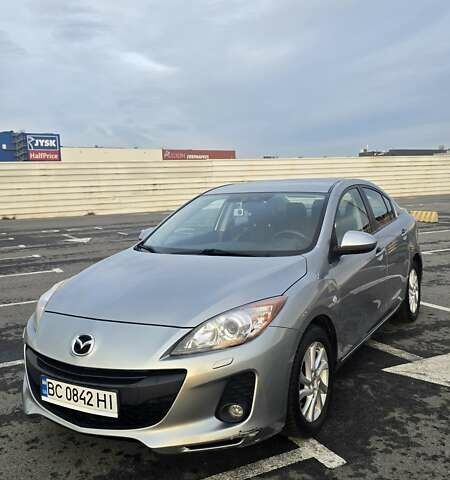 Сірий Мазда 3, об'ємом двигуна 1.6 л та пробігом 119 тис. км за 9000 $, фото 2 на Automoto.ua