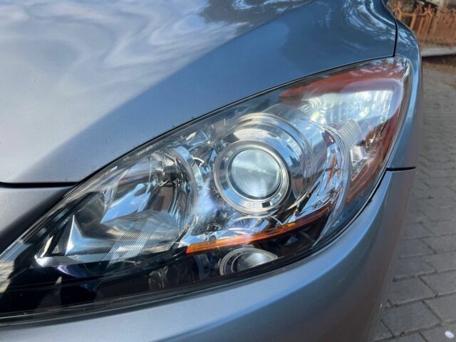 Серый Мазда 3, объемом двигателя 1.6 л и пробегом 278 тыс. км за 6800 $, фото 2 на Automoto.ua