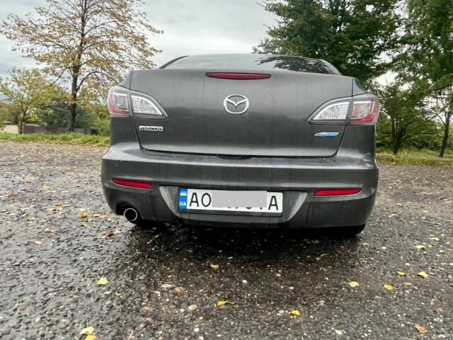 Серый Мазда 3, объемом двигателя 2 л и пробегом 206 тыс. км за 7190 $, фото 2 на Automoto.ua