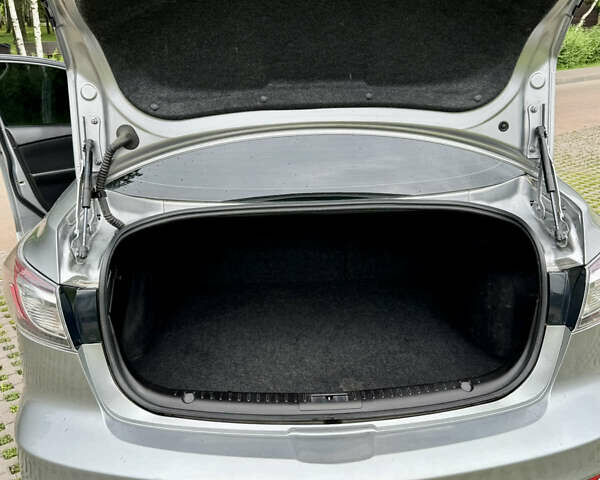 Серый Мазда 3, объемом двигателя 2 л и пробегом 90 тыс. км за 8300 $, фото 43 на Automoto.ua