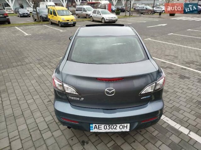 Серый Мазда 3, объемом двигателя 2 л и пробегом 232 тыс. км за 7799 $, фото 11 на Automoto.ua
