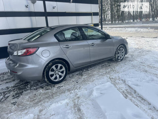 Сірий Мазда 3, об'ємом двигуна 2 л та пробігом 177 тис. км за 7999 $, фото 9 на Automoto.ua