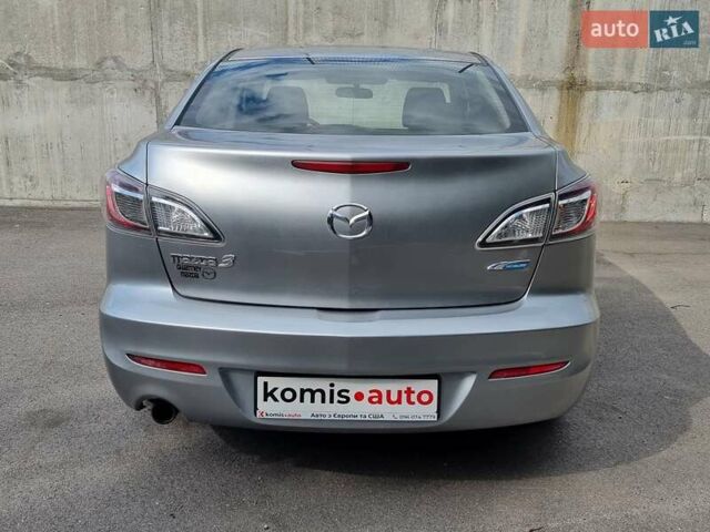 Серый Мазда 3, объемом двигателя 2 л и пробегом 190 тыс. км за 6999 $, фото 24 на Automoto.ua