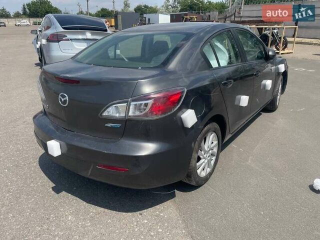 Серый Мазда 3, объемом двигателя 2 л и пробегом 271 тыс. км за 5500 $, фото 3 на Automoto.ua