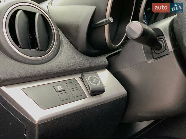 Серый Мазда 3, объемом двигателя 2 л и пробегом 254 тыс. км за 7990 $, фото 22 на Automoto.ua