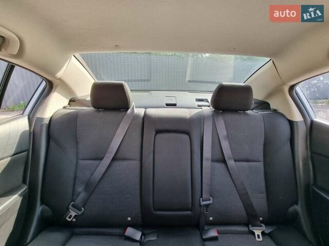 Серый Мазда 3, объемом двигателя 2 л и пробегом 190 тыс. км за 6999 $, фото 62 на Automoto.ua