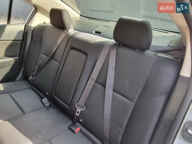 Серый Мазда 3, объемом двигателя 2 л и пробегом 190 тыс. км за 6999 $, фото 58 на Automoto.ua