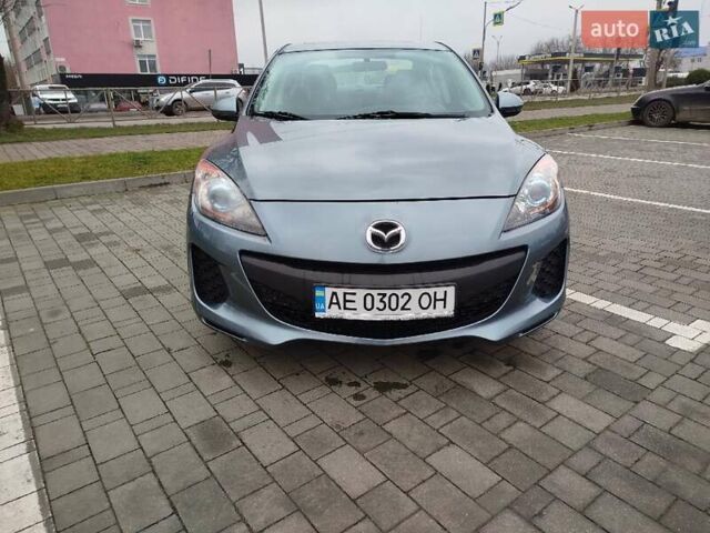 Серый Мазда 3, объемом двигателя 2 л и пробегом 232 тыс. км за 7799 $, фото 2 на Automoto.ua