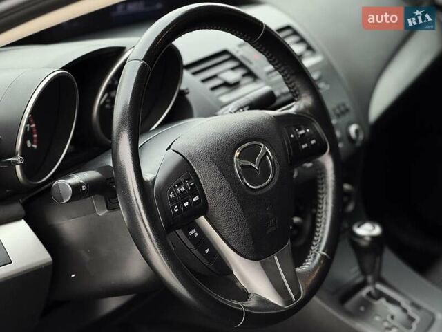 Сірий Мазда 3, об'ємом двигуна 2 л та пробігом 151 тис. км за 6900 $, фото 10 на Automoto.ua