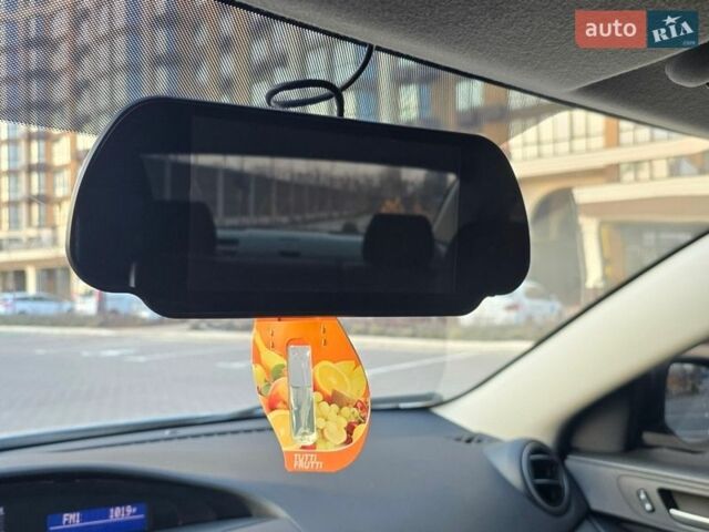 Серый Мазда 3, объемом двигателя 2 л и пробегом 91 тыс. км за 6900 $, фото 15 на Automoto.ua