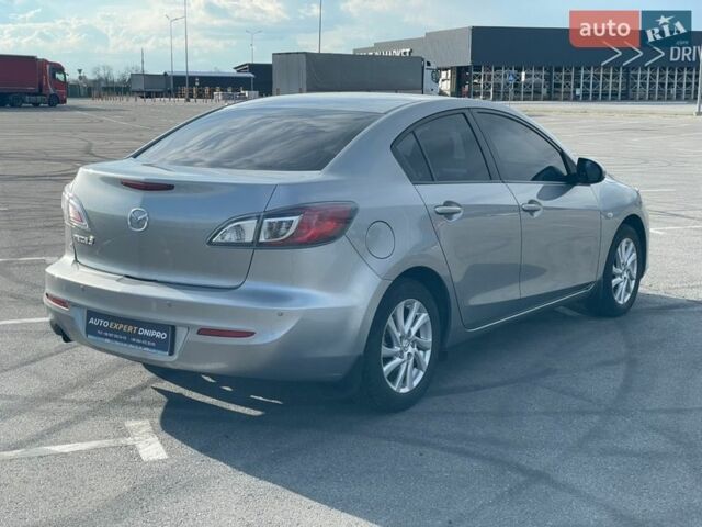 Серый Мазда 3, объемом двигателя 1.6 л и пробегом 81 тыс. км за 9500 $, фото 9 на Automoto.ua