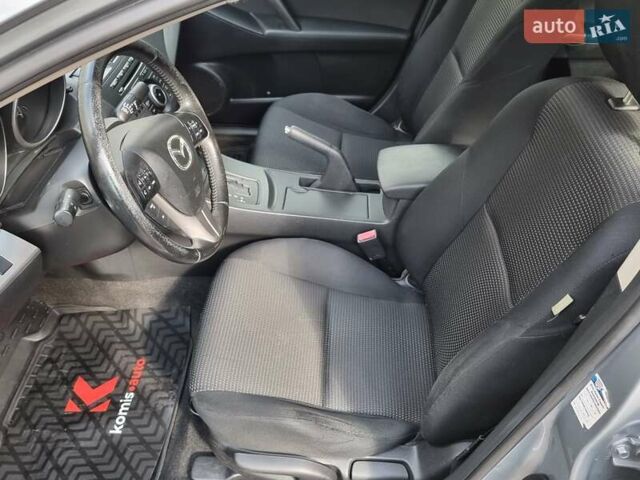 Серый Мазда 3, объемом двигателя 2 л и пробегом 190 тыс. км за 6999 $, фото 41 на Automoto.ua