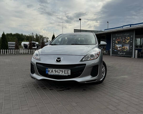 Серый Мазда 3, объемом двигателя 1.6 л и пробегом 180 тыс. км за 7900 $, фото 6 на Automoto.ua