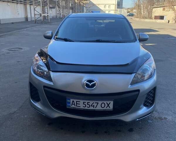 Сірий Мазда 3, об'ємом двигуна 2 л та пробігом 285 тис. км за 9100 $, фото 1 на Automoto.ua