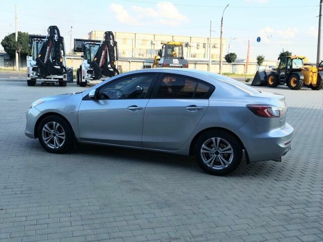 Серый Мазда 3, объемом двигателя 1.6 л и пробегом 162 тыс. км за 6999 $, фото 4 на Automoto.ua