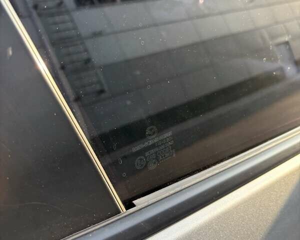 Серый Мазда 3, объемом двигателя 2 л и пробегом 106 тыс. км за 10500 $, фото 24 на Automoto.ua