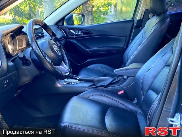 Серый Мазда 3, объемом двигателя 2 л и пробегом 150 тыс. км за 8700 $, фото 5 на Automoto.ua