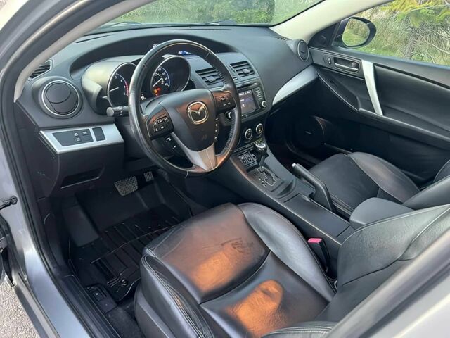 Серый Мазда 3, объемом двигателя 2 л и пробегом 85 тыс. км за 3700 $, фото 7 на Automoto.ua