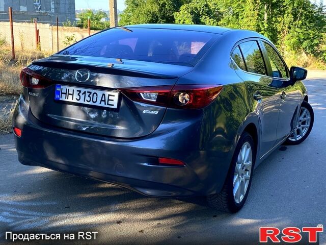 Серый Мазда 3, объемом двигателя 2 л и пробегом 150 тыс. км за 8700 $, фото 3 на Automoto.ua
