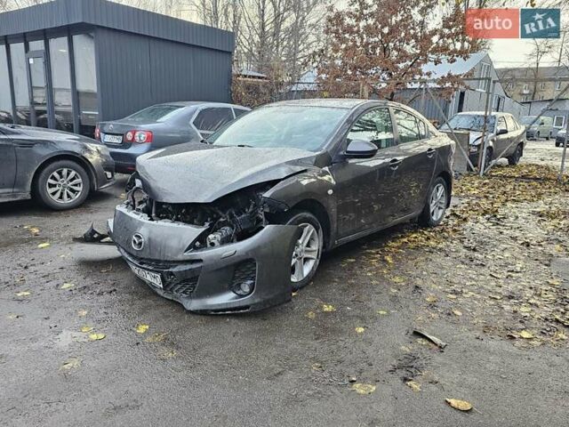 Сірий Мазда 3, об'ємом двигуна 1.6 л та пробігом 134 тис. км за 3800 $, фото 1 на Automoto.ua