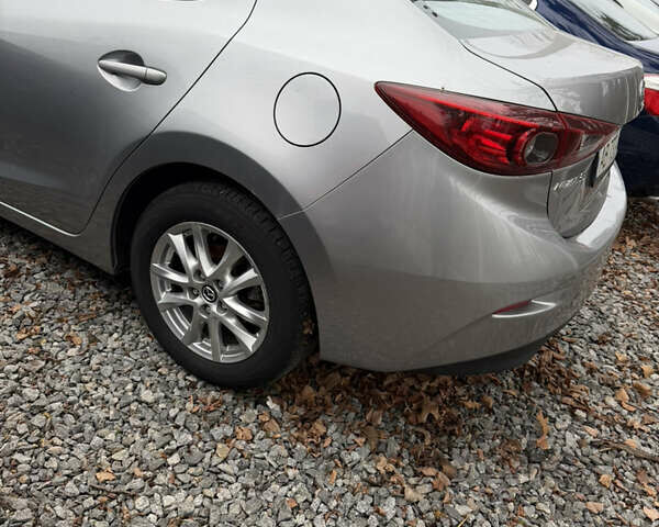 Серый Мазда 3, объемом двигателя 1.6 л и пробегом 126 тыс. км за 8900 $, фото 4 на Automoto.ua