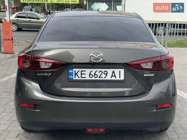 Серый Мазда 3, объемом двигателя 2 л и пробегом 173 тыс. км за 9700 $, фото 4 на Automoto.ua