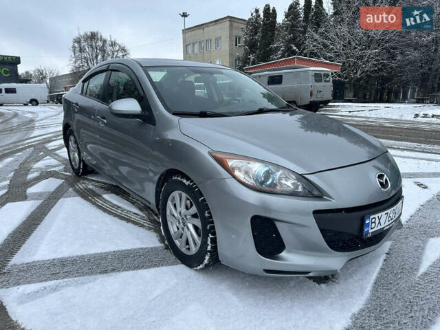Серый Мазда 3, объемом двигателя 2 л и пробегом 111 тыс. км за 8800 $, фото 2 на Automoto.ua