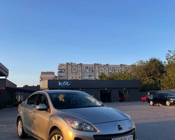 Серый Мазда 3, объемом двигателя 2 л и пробегом 110 тыс. км за 7400 $, фото 3 на Automoto.ua