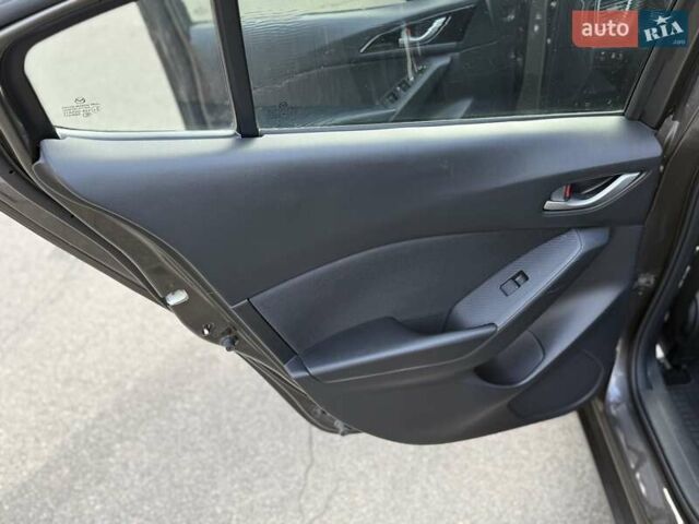Серый Мазда 3, объемом двигателя 1.5 л и пробегом 134 тыс. км за 11600 $, фото 12 на Automoto.ua