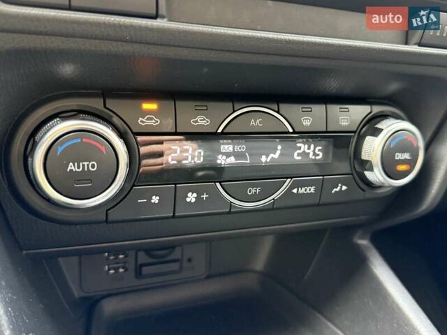 Серый Мазда 3, объемом двигателя 1.5 л и пробегом 134 тыс. км за 11600 $, фото 25 на Automoto.ua