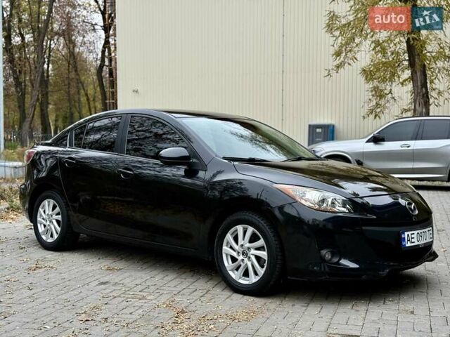 Серый Мазда 3, объемом двигателя 2 л и пробегом 158 тыс. км за 7999 $, фото 1 на Automoto.ua