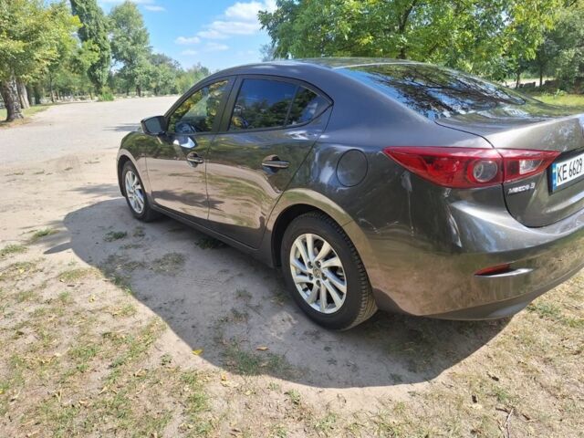 Сірий Мазда 3, об'ємом двигуна 2 л та пробігом 172 тис. км за 9800 $, фото 3 на Automoto.ua