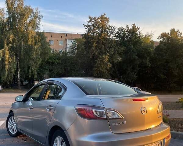 Серый Мазда 3, объемом двигателя 2 л и пробегом 110 тыс. км за 7400 $, фото 6 на Automoto.ua