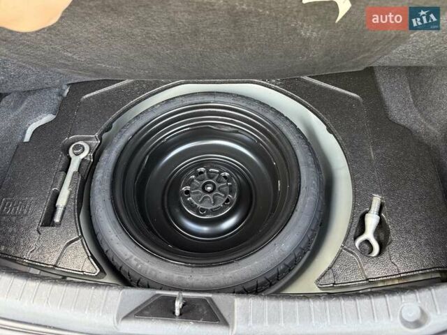 Серый Мазда 3, объемом двигателя 1.5 л и пробегом 134 тыс. км за 11600 $, фото 14 на Automoto.ua