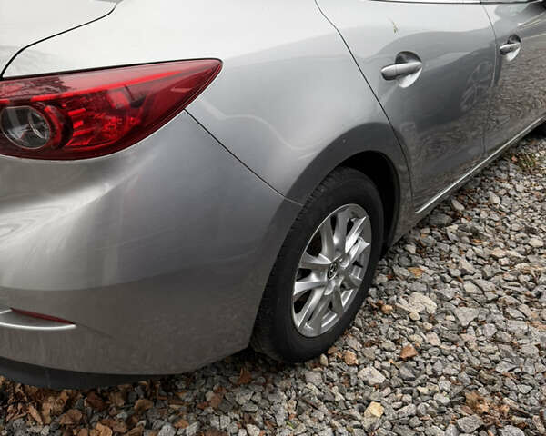 Серый Мазда 3, объемом двигателя 1.6 л и пробегом 126 тыс. км за 8900 $, фото 7 на Automoto.ua