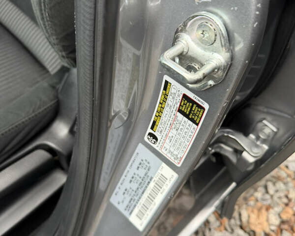 Серый Мазда 3, объемом двигателя 1.6 л и пробегом 126 тыс. км за 8900 $, фото 12 на Automoto.ua