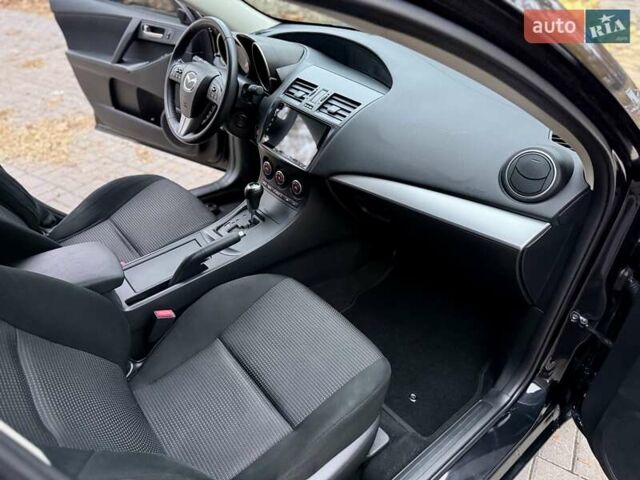 Серый Мазда 3, объемом двигателя 2 л и пробегом 158 тыс. км за 7999 $, фото 21 на Automoto.ua