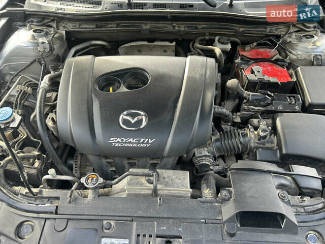 Серый Мазда 3, объемом двигателя 2 л и пробегом 182 тыс. км за 9000 $, фото 16 на Automoto.ua