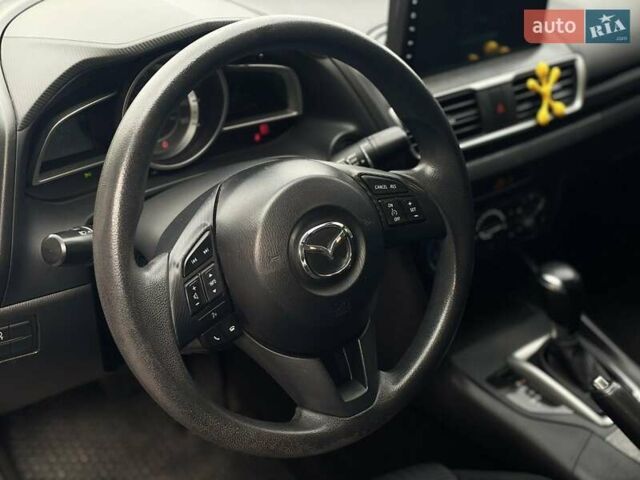 Серый Мазда 3, объемом двигателя 2 л и пробегом 173 тыс. км за 9700 $, фото 12 на Automoto.ua