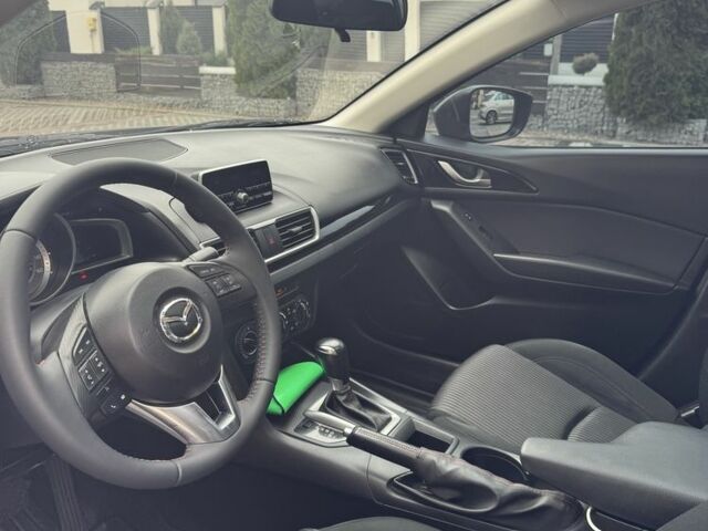 Мазда 3 2013 у Харкові на Automoto.ua Сірий Мазда 3, об'ємом двигуна 2 л та пробігом 175 тис. км за 8999 $, фото 5 на Automoto.ua